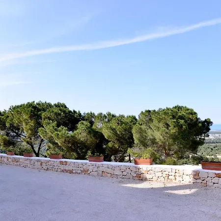 Afrodite - Panoramapool - Wow Aussicht! By Interhome